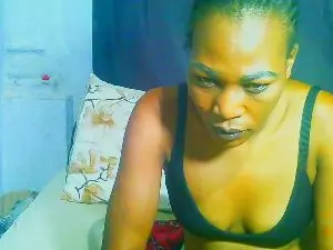 Freakynaughtxx  live sex cam