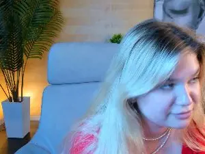KellyeOrgovan  live sex cam