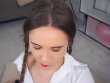 SeritaMccally  live sex cam