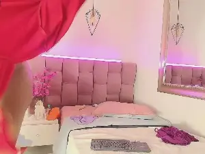 Kassandra_Brown  live sex cam