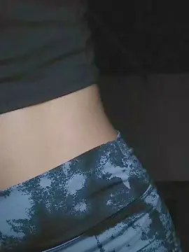 Latinakira1  live sex cam