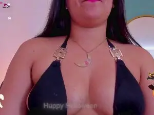 Lucy_blue28_  live sex cam