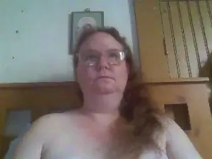 Queen218694  live sex cam