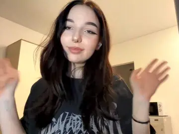 EnedinaReier  live sex cam