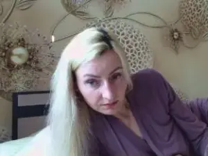 Yourrealgirl  live sex cam