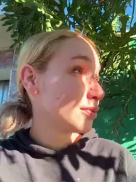 Helenawrld  live sex cam