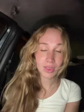 Helenawrld  live sex cam