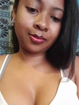 Cindylunah1  live sex cam