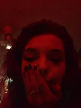 Kaykess22  live sex cam