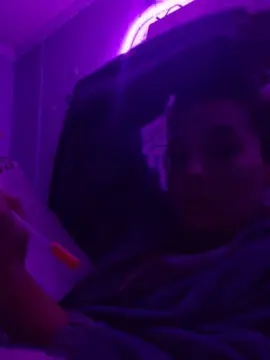 Kaykess22  live sex cam