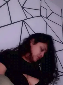 Ari_5  live sex cam