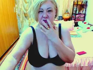 Ellyhot  live sex cam