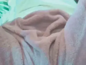 Romi183  live sex cam