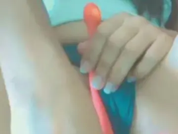 Romi183  live sex cam