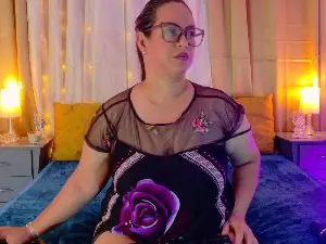 Talianavega  live sex cam