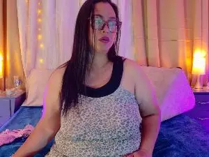 Talianavega  live sex cam