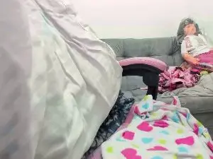 Jenifer_bodyy  live sex cam