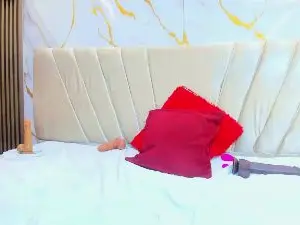 Emily_sw  live sex cam