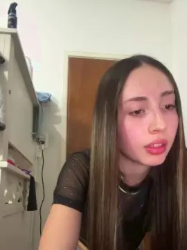 Luulu  live sex cam