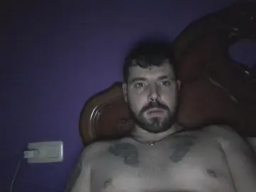 Juntostuyyo  live sex cam