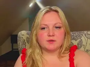 Phatassblond  live sex cam