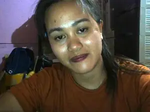 Chubyfox63  live sex cam