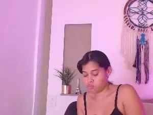 Kitty_Desire2  live sex cam