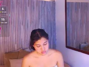 Kitty_Desire2  live sex cam