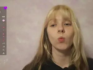 LeonidaMunguia  live sex cam