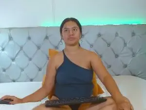NoiraVale  live sex cam