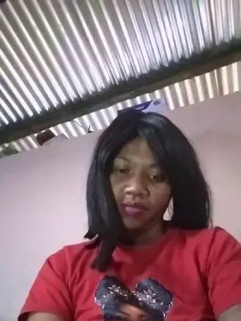 Sarahkwel  live sex cam