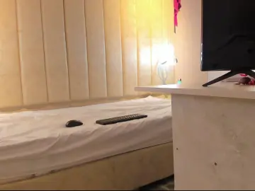 KiaraApolo  live sex cam