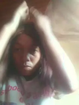 Roginah  live sex cam