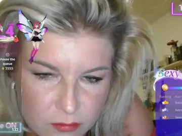 SexyhotDom  live sex cam