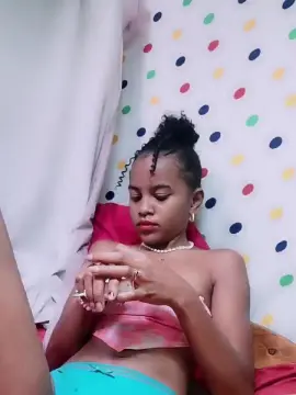 Camillah02  live sex cam