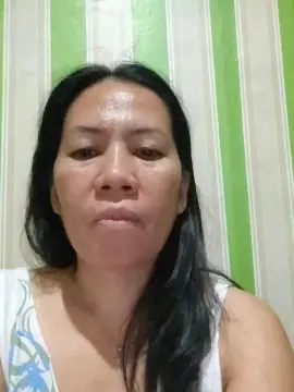 Hotmama45  live sex cam