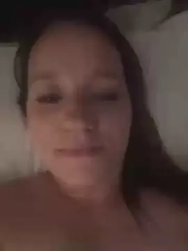 Milf92  live sex cam