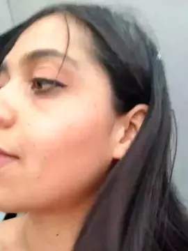 Sweet_scarlett_  live sex cam