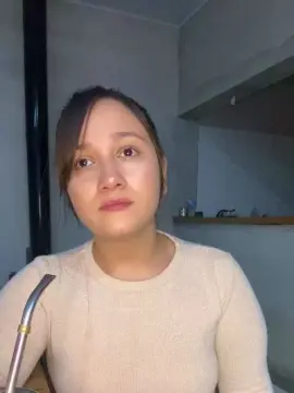 Lolaxx_lola22  live sex cam