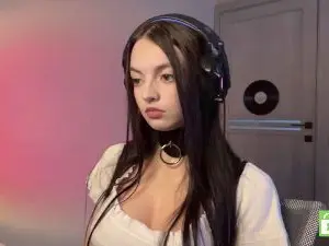 PattyCromwell  live sex cam
