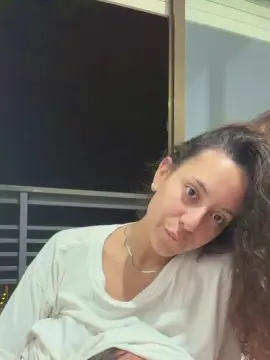 Paulitaaar  live sex cam