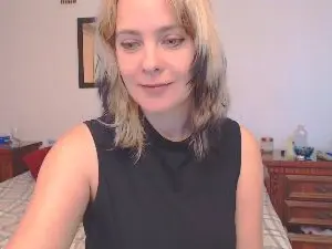 TamynaQ  live sex cam