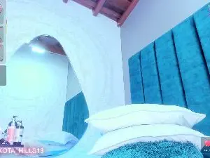 Videl_Star  live sex cam