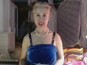 Ulduuz  live sex cam