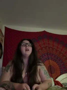 Gratefulgoddess  live sex cam