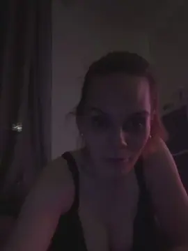 Summer80h  live sex cam
