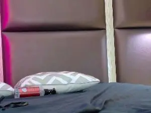 Mia_venon  live sex cam