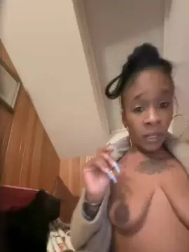 Babii_Blu304  live sex cam