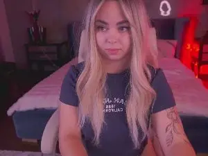SusieWood  live sex cam