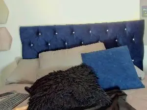 Yulianademon66  live sex cam